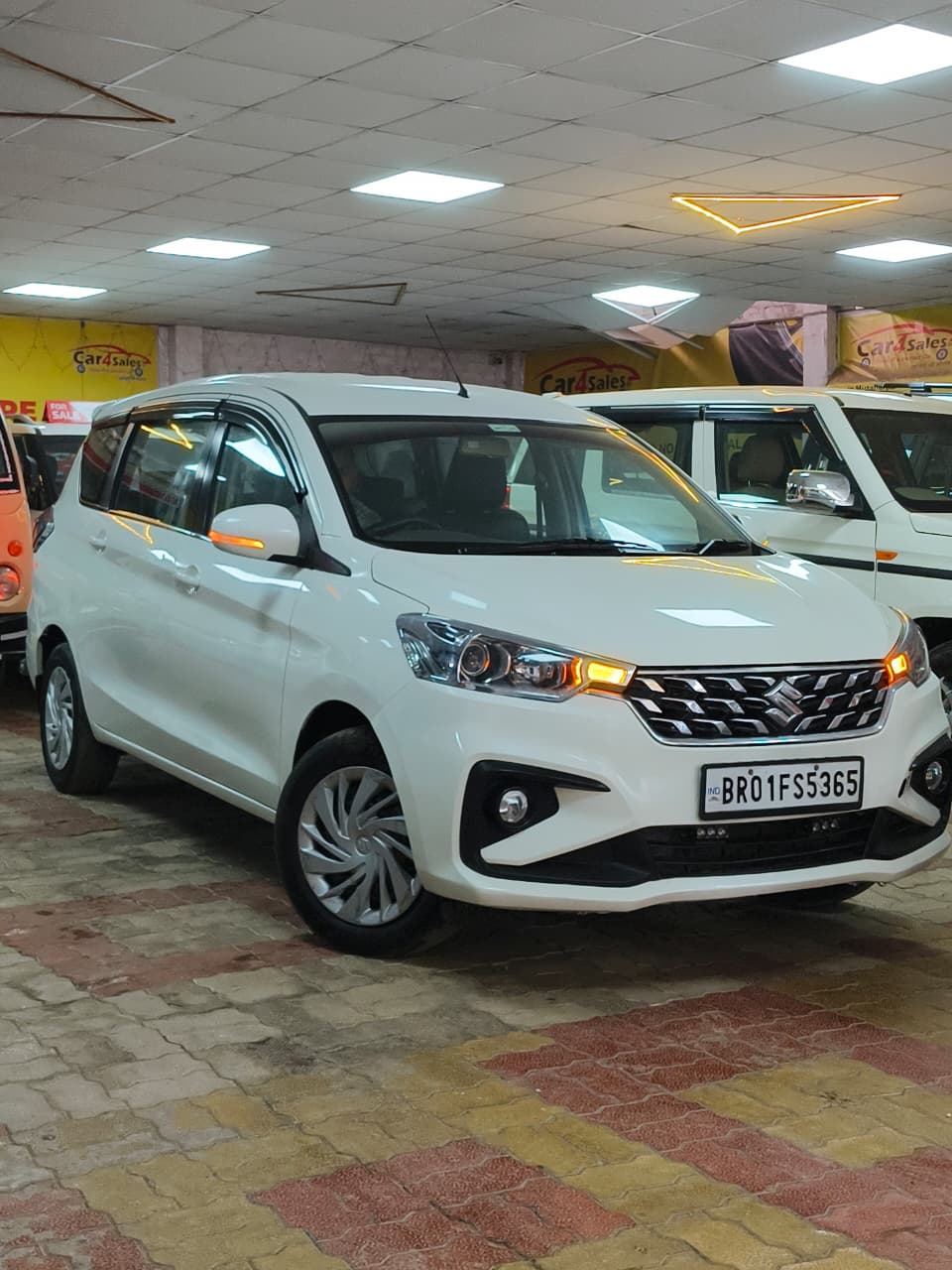 ERTIGA SMART HYBRID VXI